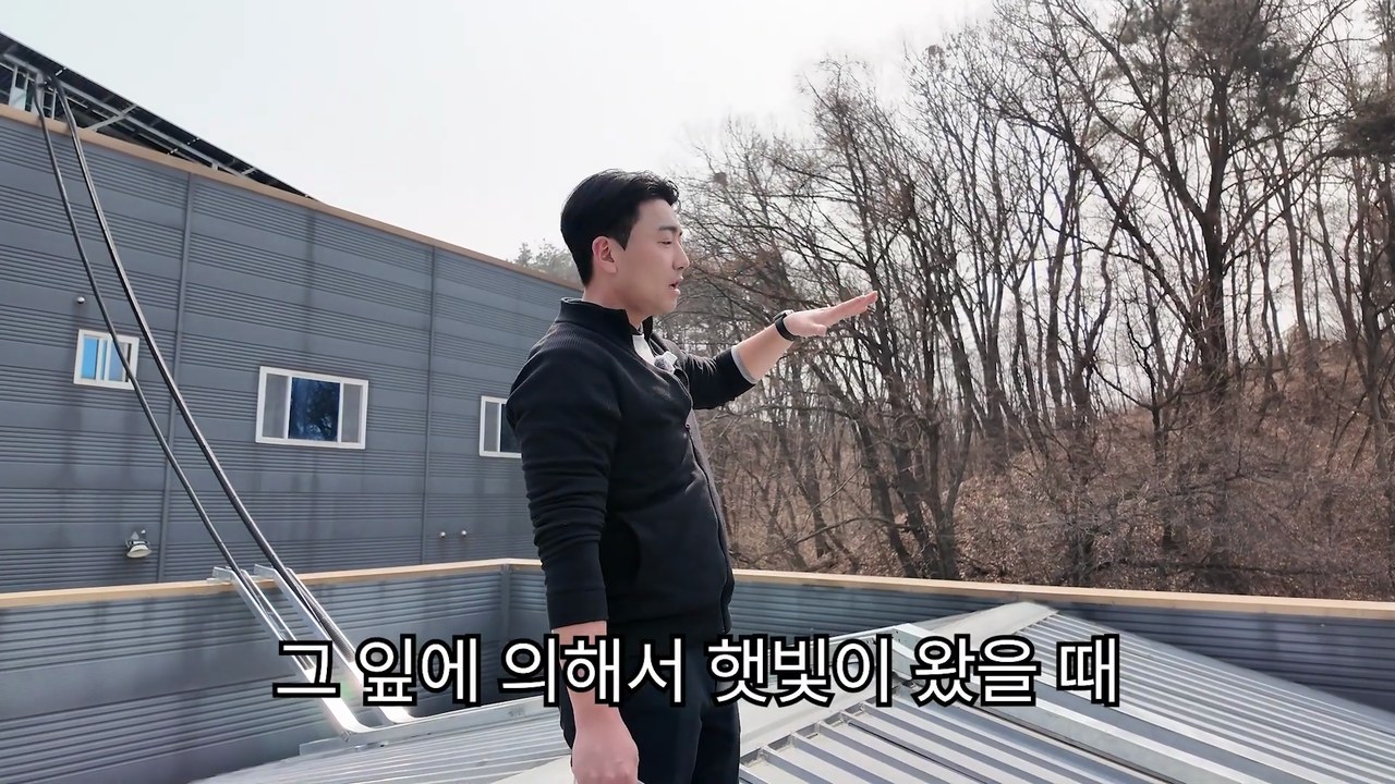 태양광 발전소 현장 — 시각적 임팩트 콘텐츠